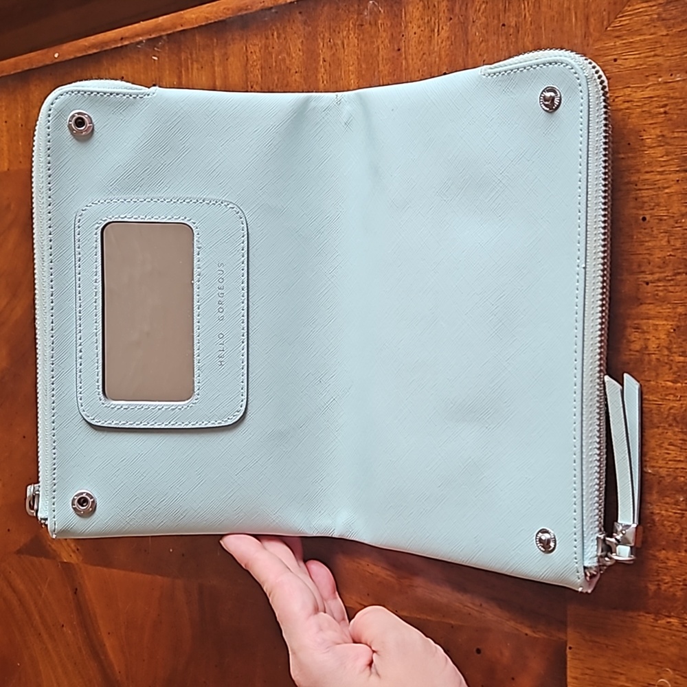 Stella & Dot Mint Green clutch - Picture 3 of 8